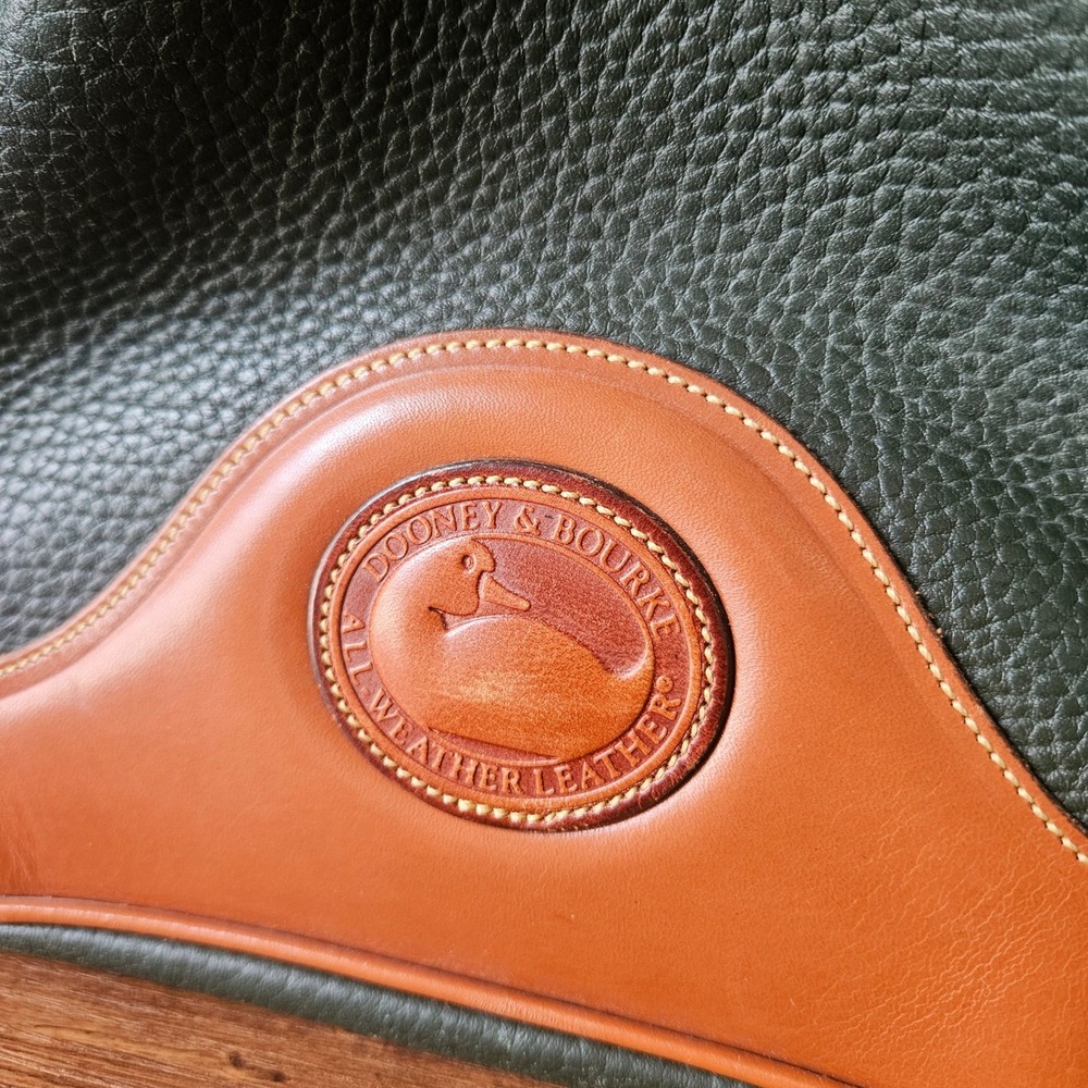 Dooney & Bourke Vintage 90s All Weather Leather Bucket Bag Green Tan Drawstring - Picture 2 of 11